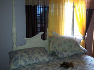 Mona, Kingston / St. Andrew, Jamaica - Townhouse for Lease/rental